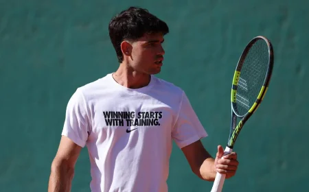 Carlos Alcaraz Tennis: John Lloyd Tennis Sees Brace-Free Workout