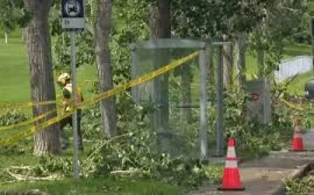 Tiffany Lizee tracks 135 km/h gusts in Ralston — Saskatoon Weather