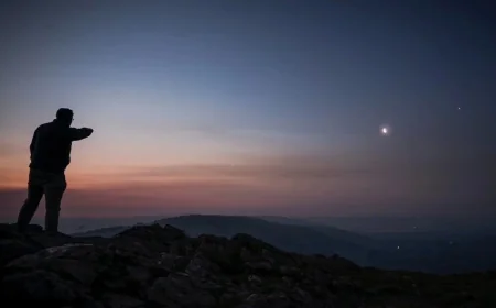 June 12 Venus Moon Tonight guides Mercury, Venus and Jupiter