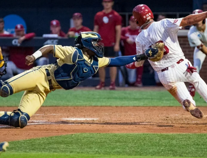 Oklahoma Baseball Stuns Georgia Tech 15-8 Behind Eight-Run Fourth