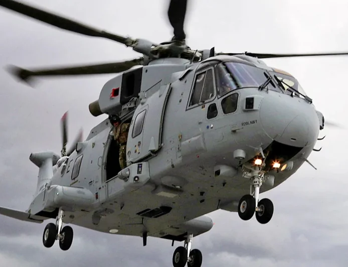 Royal Navy Merlin crashes near Oakhampton in Devon — Devon News
