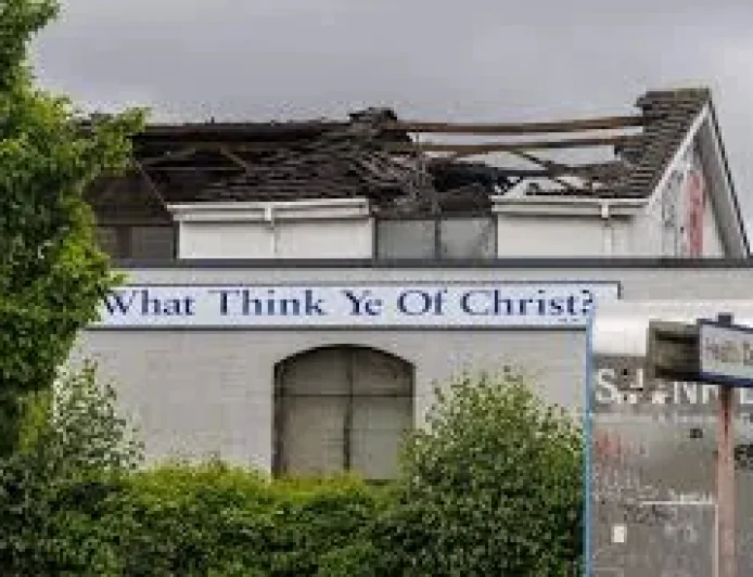 Brian Kingston condemns Shankill Road arson after hall gutted
