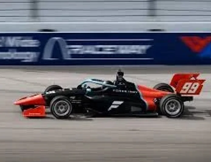 Myles Rowe Drives From 24th to Win at WWTR
