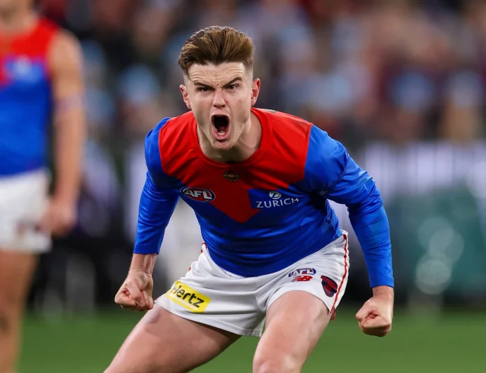 Kysaiah Pickett seals Melbourne's eight-point win over Collingwood