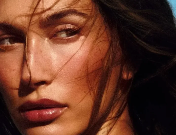 Hailey Bieber Adds Pocket Bronze and Highlight Milk to Rhode.