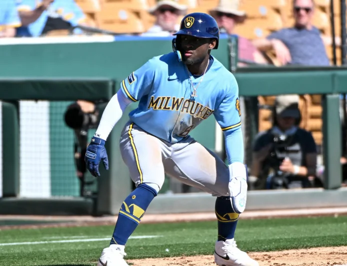 Luis Lara Lands $31 Million Brewers Extension Before MLB Debut