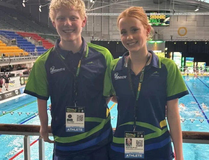 Kyle Chalmers and Sophie Ryan's 50-metre backstroke turn heads in Sydney