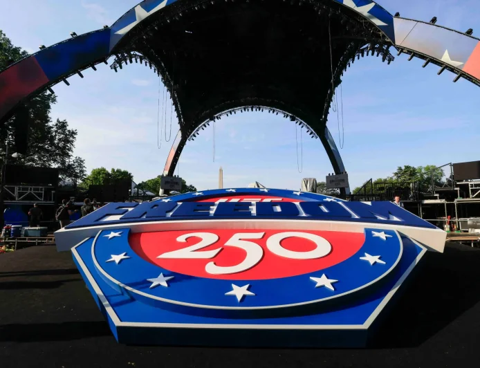 Trump Plans White House UFC Match for 250th Anniversary