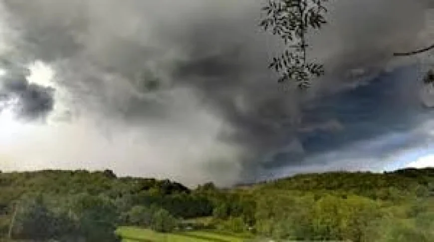 Metoffice forecasts rain and cooler air after 35.1C London record