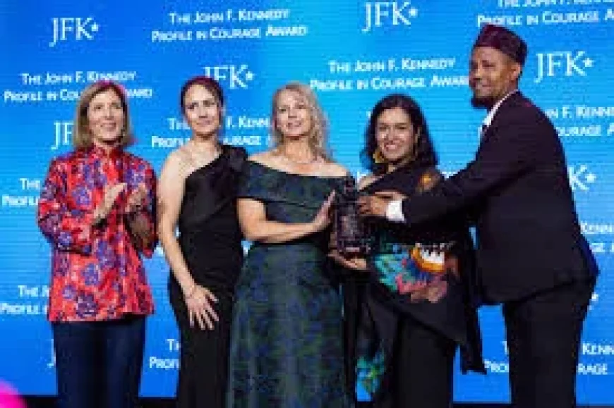 Caroline Kennedy honors Tatiana Schlossberg at JFK library ceremony