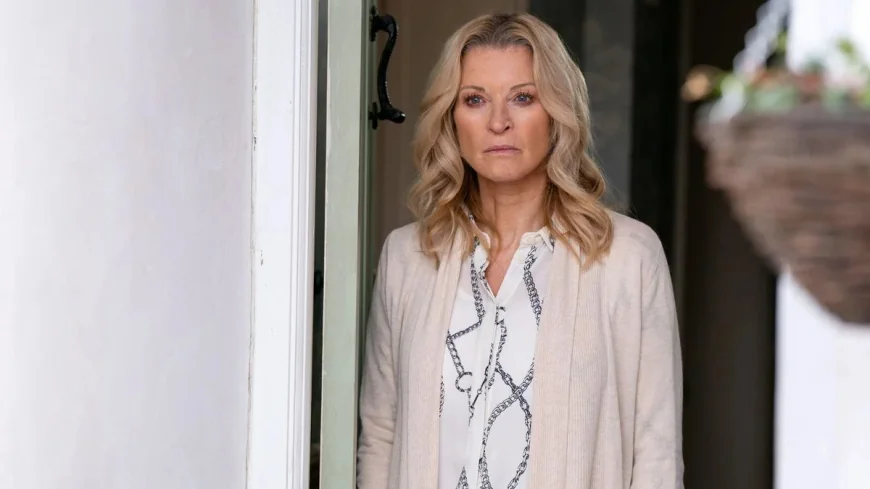 Gillian Taylforth links Hollyoaks role to sister Kim Taylforth
