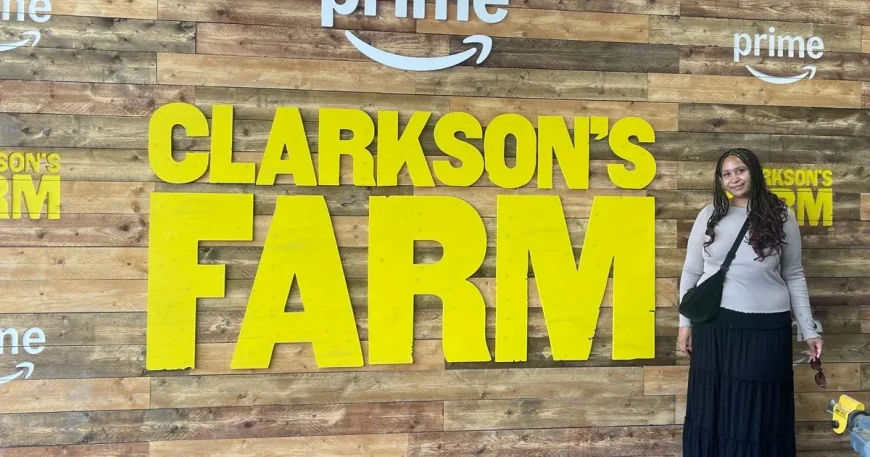 Jeremy Clarkson Draws Queues at The Farmer's Dog in Chipping Norton