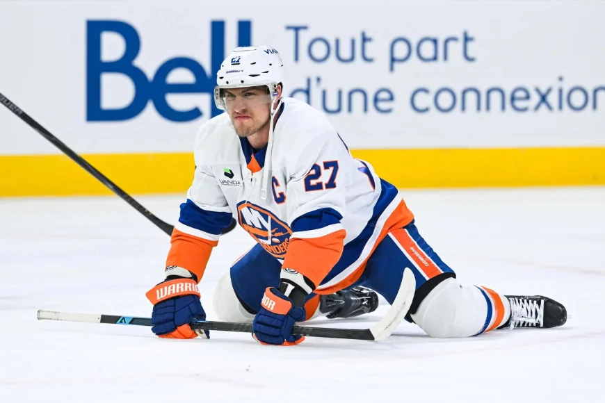 Anders Lee Nears Free Agency as Islanders Talks Stall