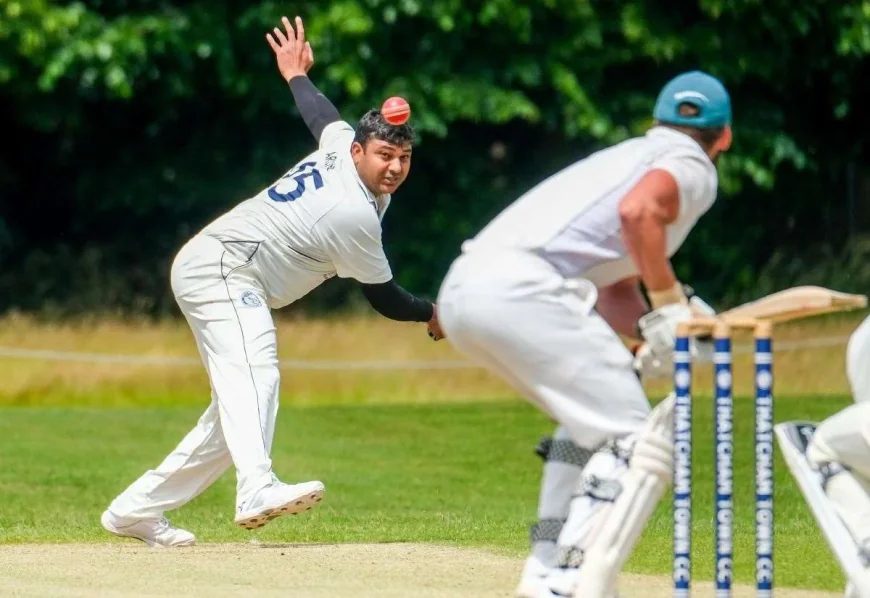 Simon Lewis hits 93 as Thatcham lose high-scoring home match