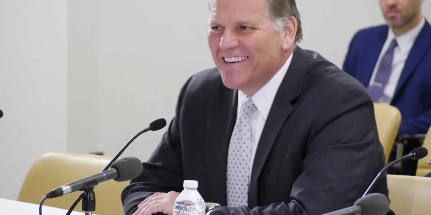 Mike Rogers Mocked as AI Muscle Photo Spreads Online