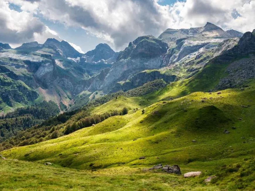 Mantle8 Wins Five-Year Hydrogen Permit in French Pyrenees
