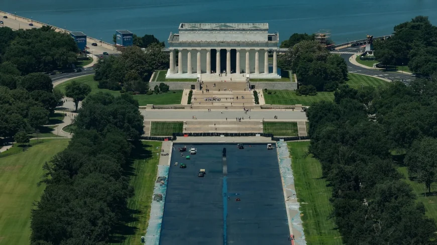 Trump Promenade Plan Puts Lincoln Memorial Project at Center Stage