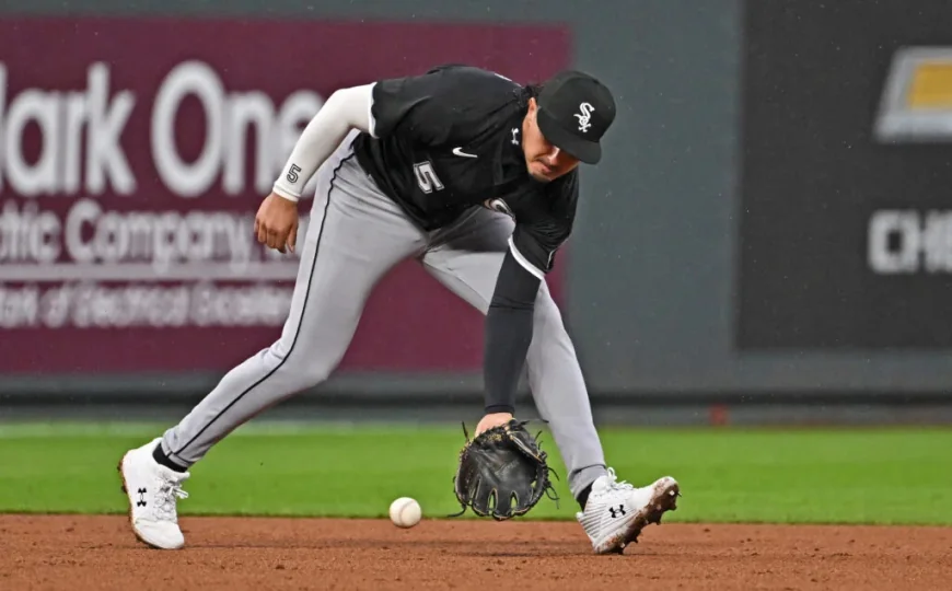 Josh Rojas Joins Royals After .303/.357/.553 Month