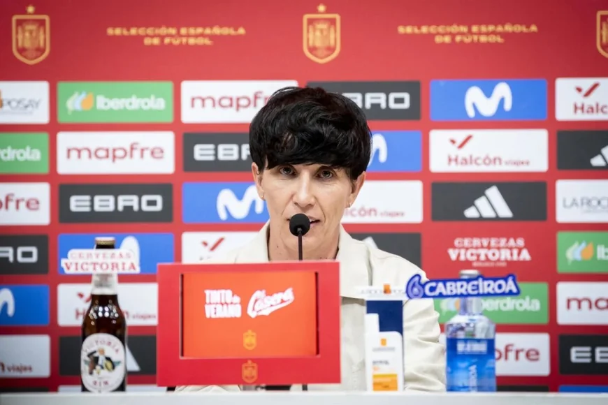 Andrea Medina backs Spain to win by two over England
