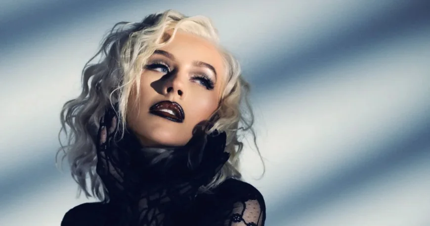 Christina Aguilera joins Sandringham lineup with Craig David on stage