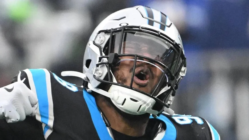 D.J. Wonnum Signs One-Year Deal to Boost Lions Pass Rush