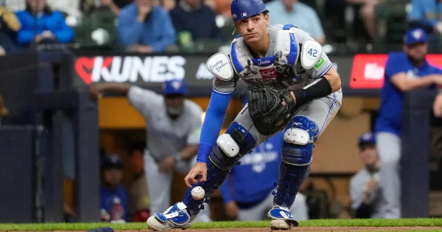 Blue Jays Reacquire Woods Richardson for Cash