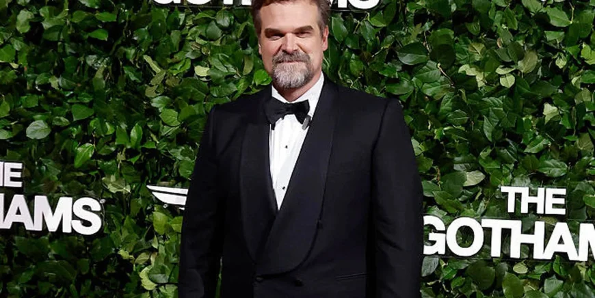 David Harbour Says West End Girl Triggered Mental Health Emergency
