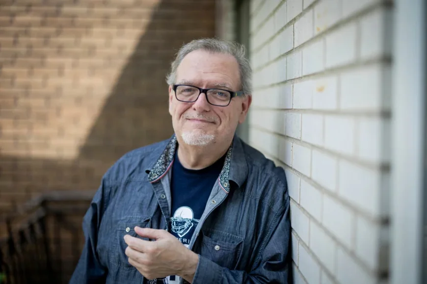 Sylvain Cormier publishes 35 years of chanson writing