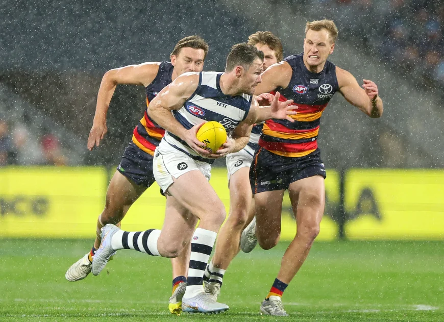 Sam De Koning Posts Career-High 11 Clearances in Geelong Win