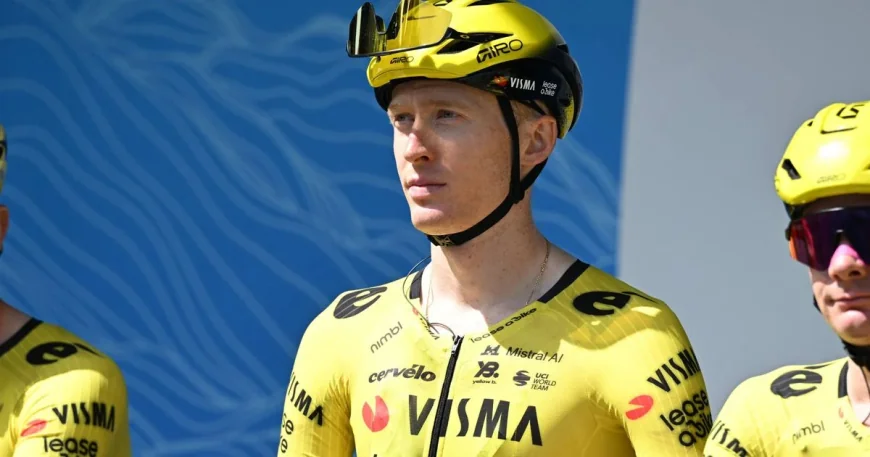 Oscar Onley Drops Chain as Netcompany-Ineos Wait in Tour Test
