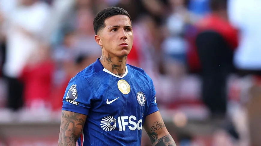 Enzo Fernandez Faces £120 Million Chelsea Player Transfer News
