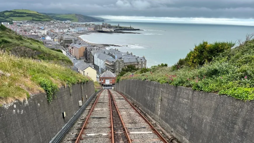 Aberystwyth Cliff Railway reaches 1921 electric milestone