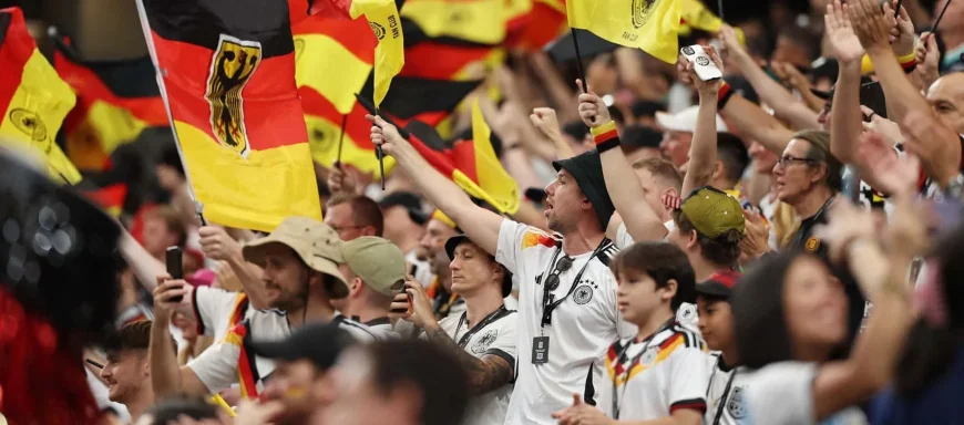 Brown Germany: David Raum hints at start against Curaçao
