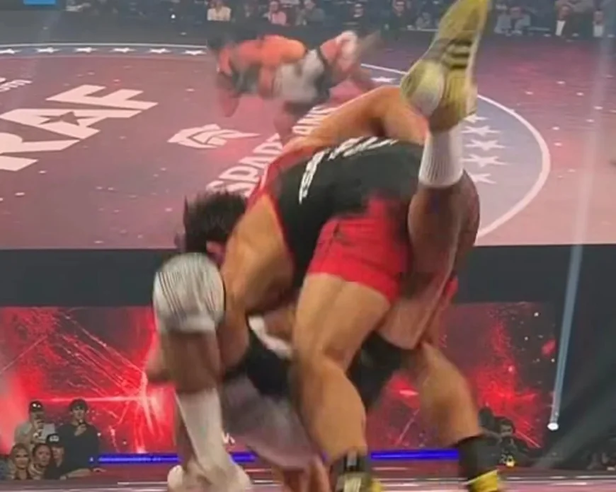 Arman Tsarukyan Faces Tony Ferguson at RAF 10 in St. Louis