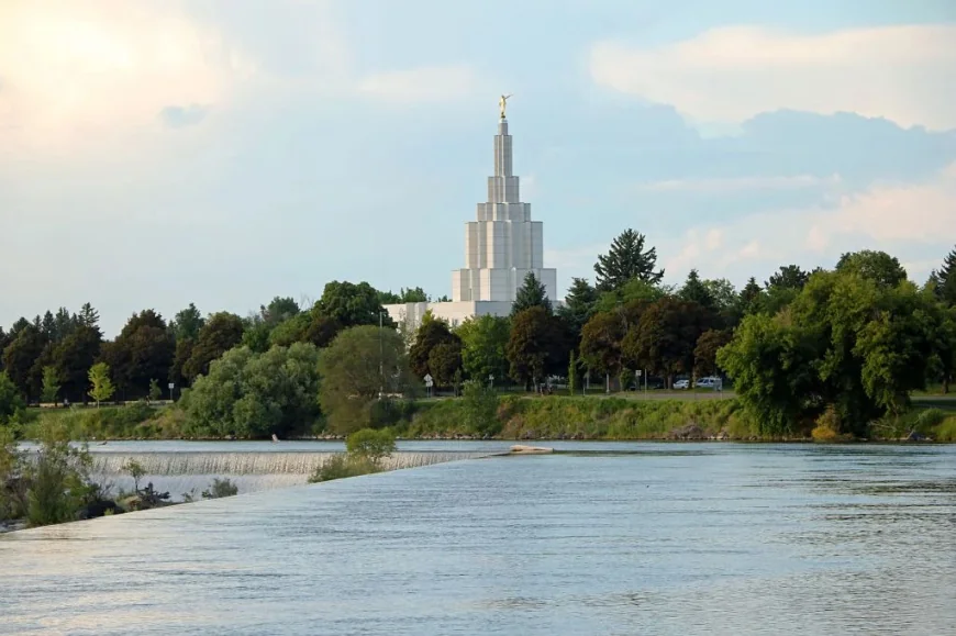 Colby Cuts Pentagon Religion Codes to 31, Adding Mormon Church