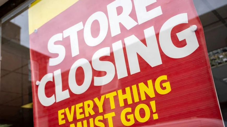 Quiz Fashion Chain Administration Closes 37 Stores by June