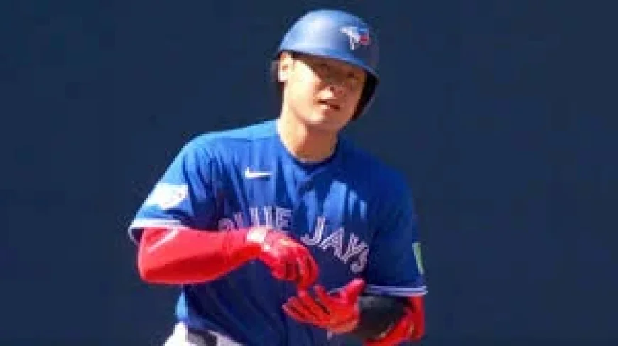 Kazuma Okamoto Reaches 500 Level for Blue Jays in 423-Foot Shot