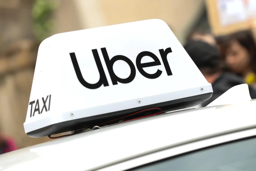 Uber Stock Falls 14% in 2026, Trades 30% Below Peak
