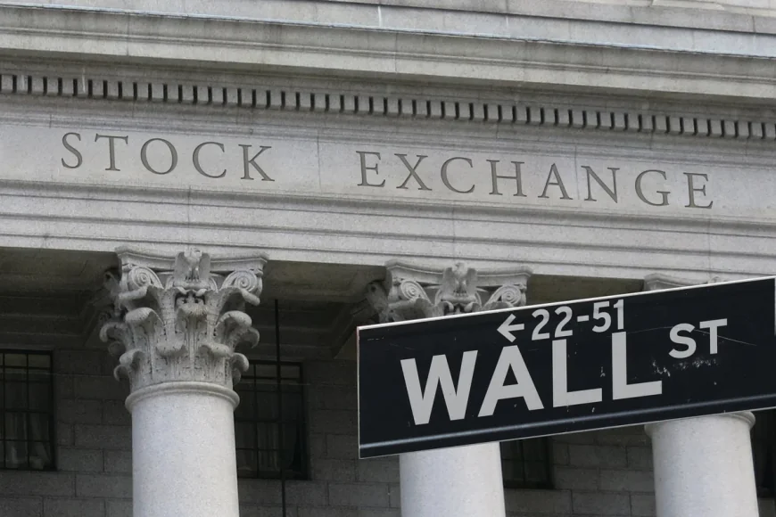 S&p 500 Index Premium Hits 100-Year High as Earnings Surge