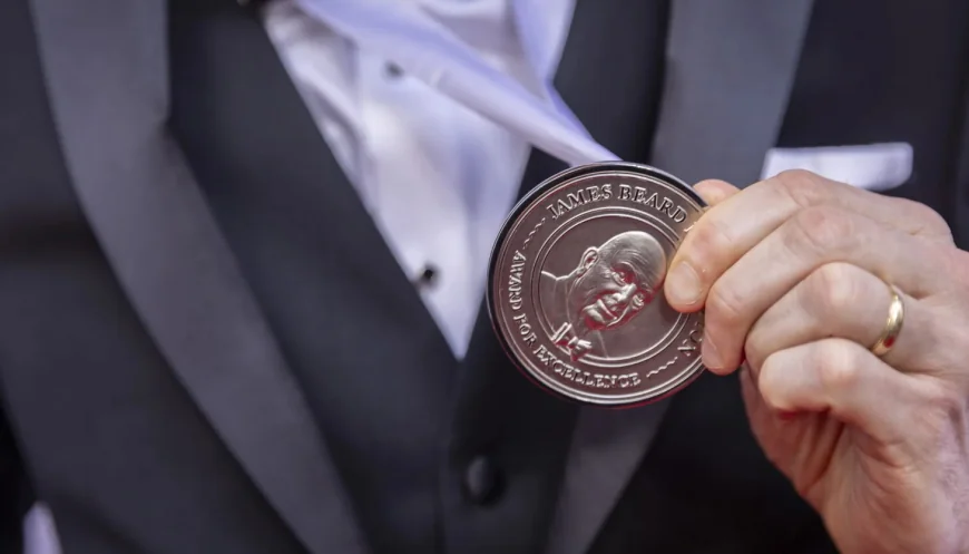 Chicago Hosts James Beard Awards 2026 With Three Local Finalists