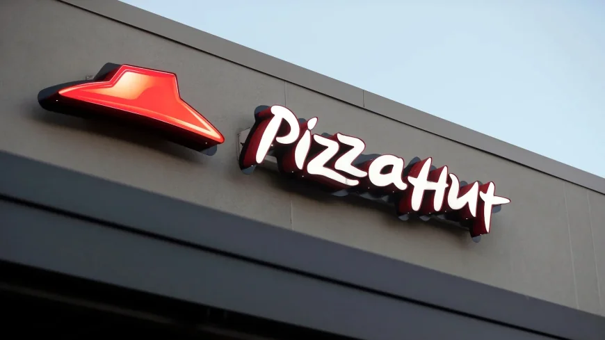 Longrange Capital Joins $2.7 Billion Pizza Hut Sale