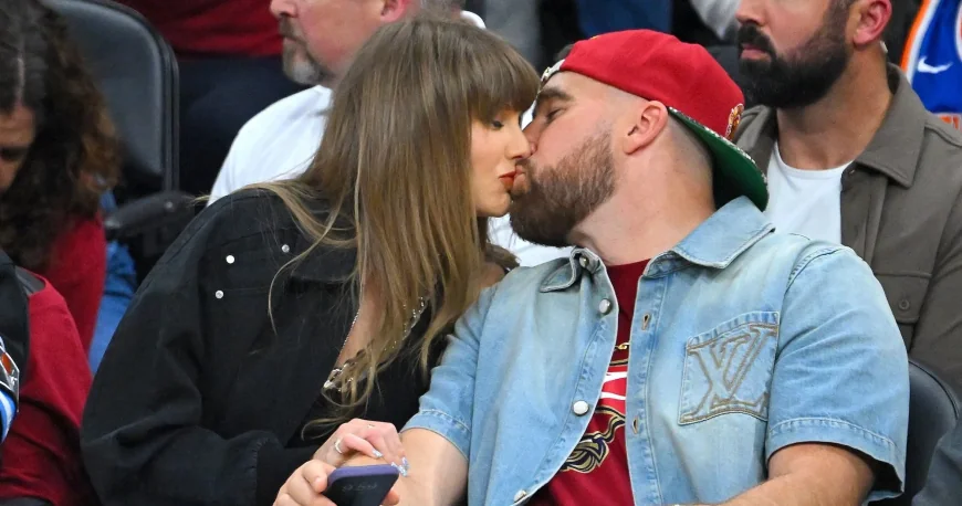 Travis Kelce Displays Pretty Man Poster at New Heights Live Show — Taylor Swift Travis Kelce Cameo