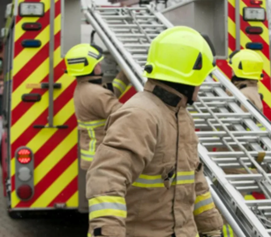 Fire Closes Hove Waitrose After 10 Engines Attend Sussex Supermarket Fire