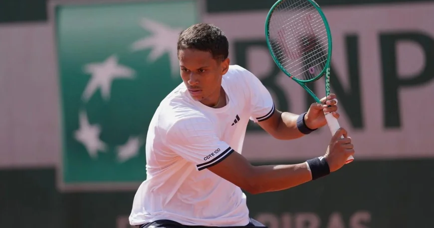 Cameron Norrie Angle: De Minaur Beats Diallo 7-6 (8), 6-3