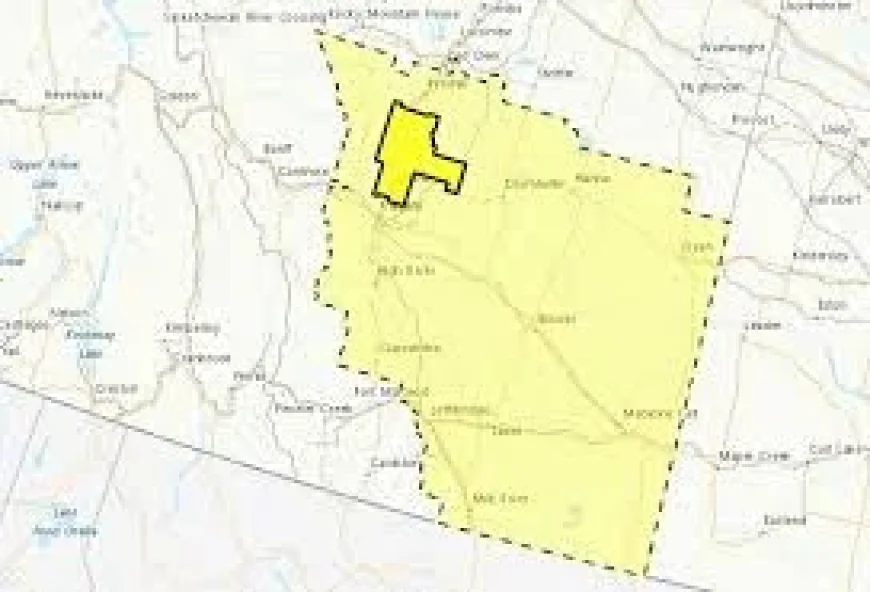 Environment Canada Issues Tornado Warning for Medicine Hat Weather