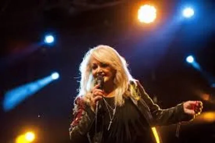 Bonnie Tyler Out of Coma After Portugal Surgery, Total Eclipse Of The Heart