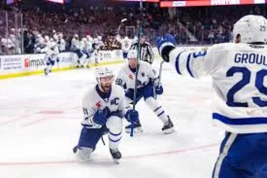 Logan Shaw Lifts Marlies Past Chicago for 2-0 Ahl Lead