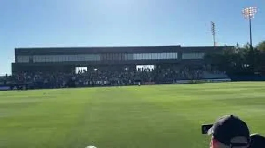 Algeria National Football Team Draws 500 Fans at Kansas Hotel