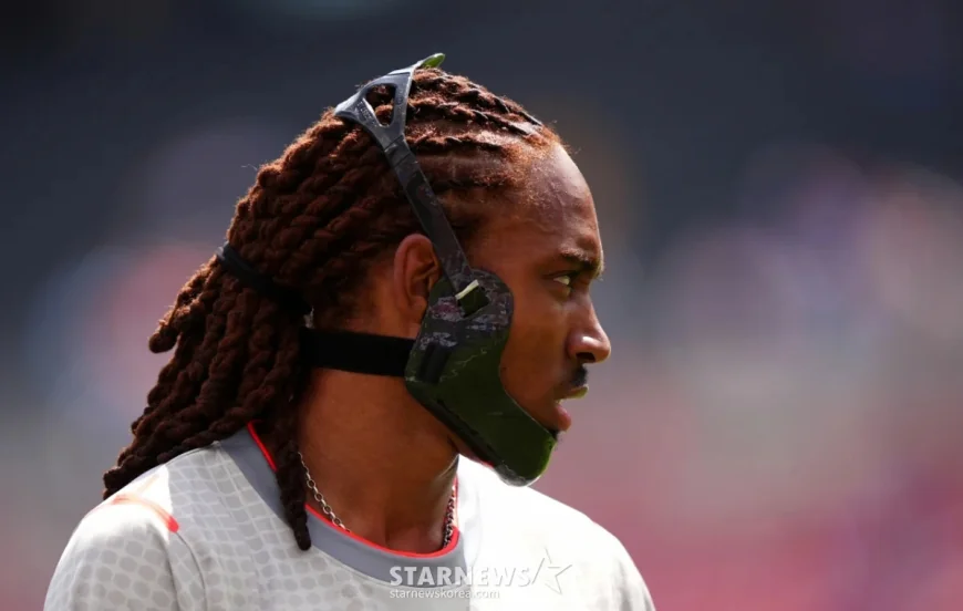 Djed Spence to Wear Chin Guard Throughout 2026 World Cup