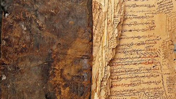 أساقفة العراق يحذرون من تدمير وإحراق المخطوطات والآثار النادرة